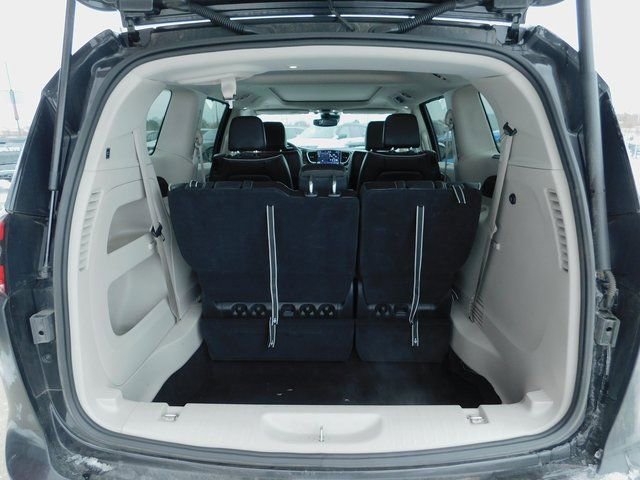 Used 2024 Chrysler Pacifica Limited image 34