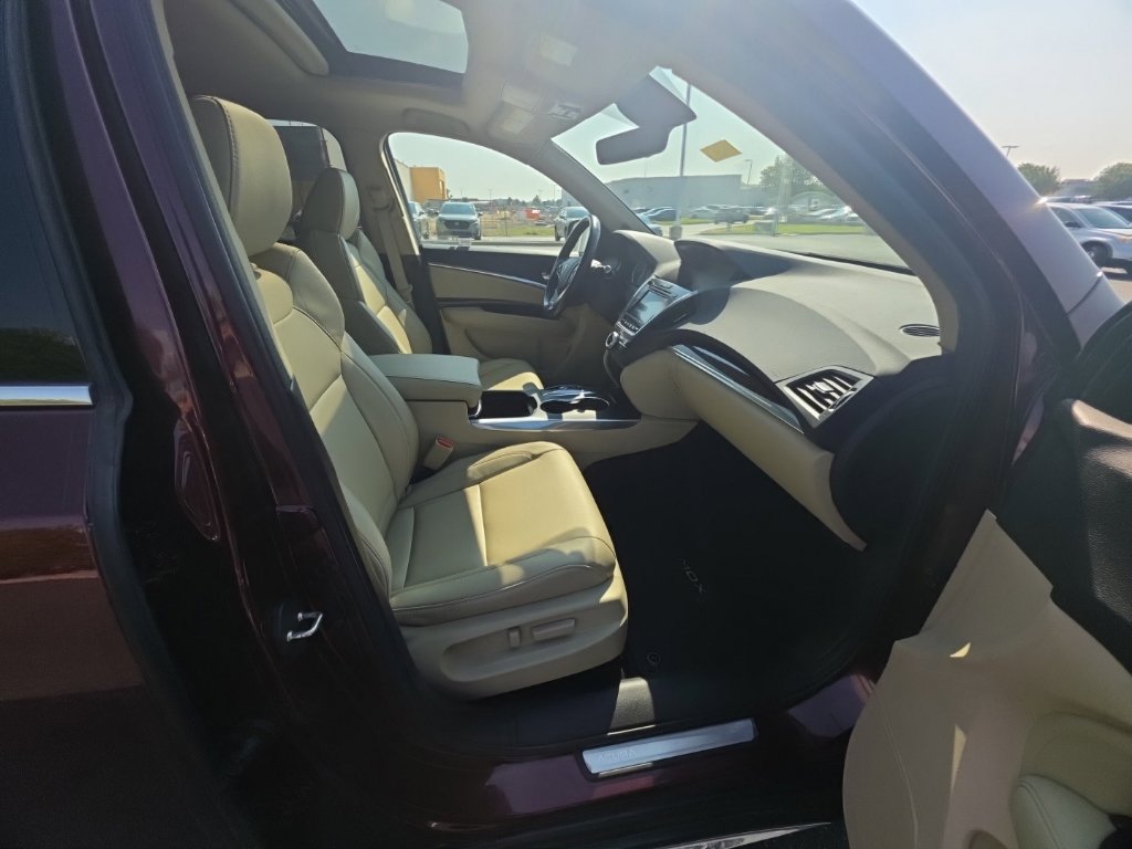 Used 2017 Acura MDX w/ Technology Package FWD image 33