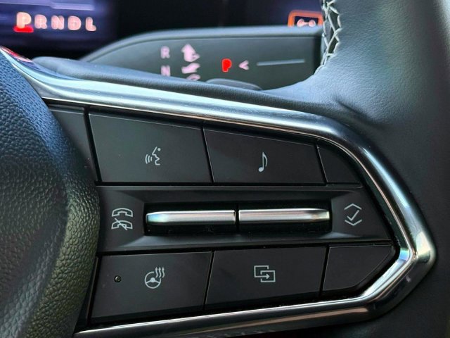 Used 2024 Chevrolet Traverse LS AWD/4WD image 23