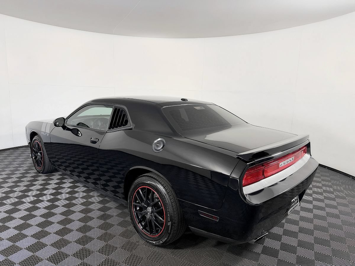 Used 2012 Dodge Challenger R/T RWD image 15