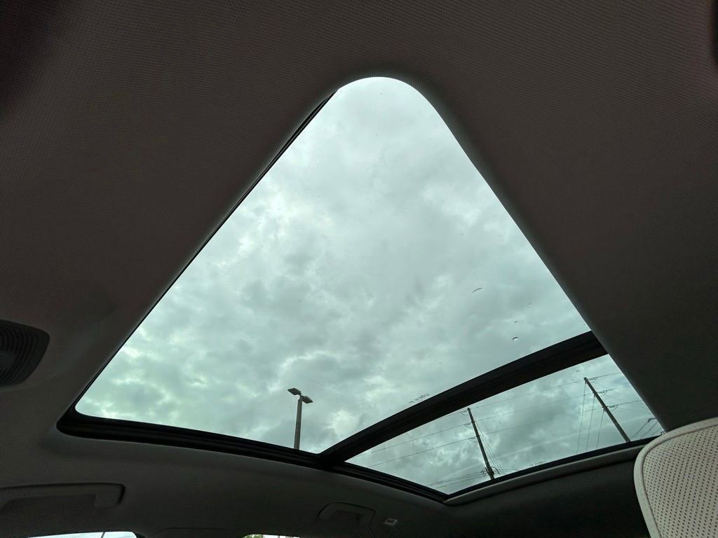 Used 2025 Audi Q6 e-tron Premium Plus w/ Premium Plus image 38