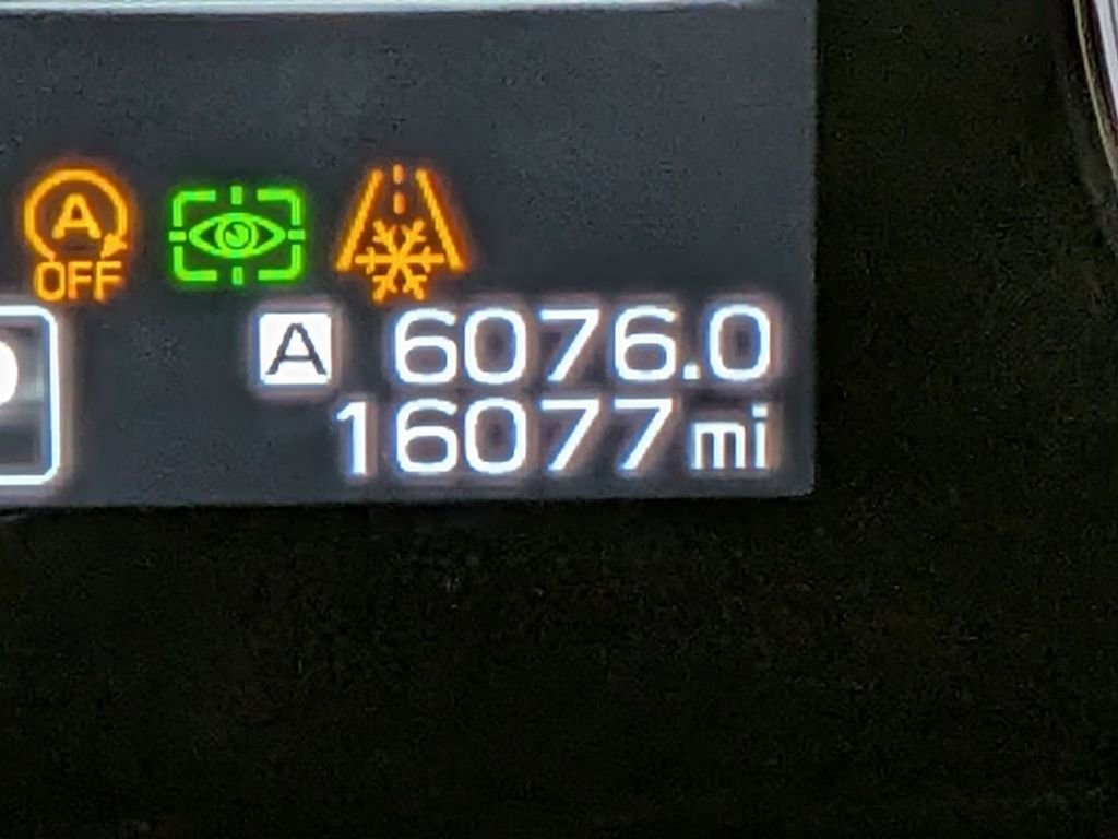 Used 2023 Subaru Outback Touring image 18