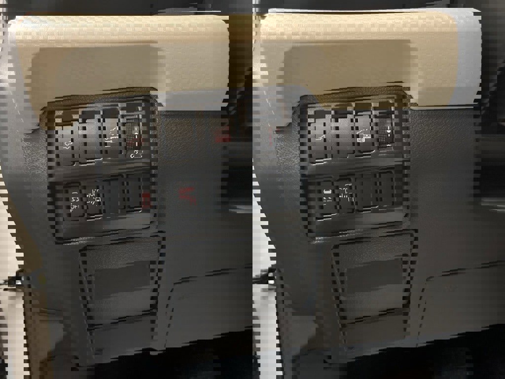 Used 2019 Subaru Ascent Premium w/ Popular Package #3 image 12