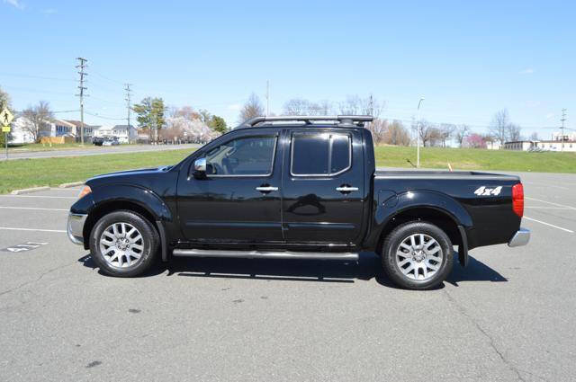 Used 2012 Nissan Frontier SL w/ Moonroof Pkg image 6