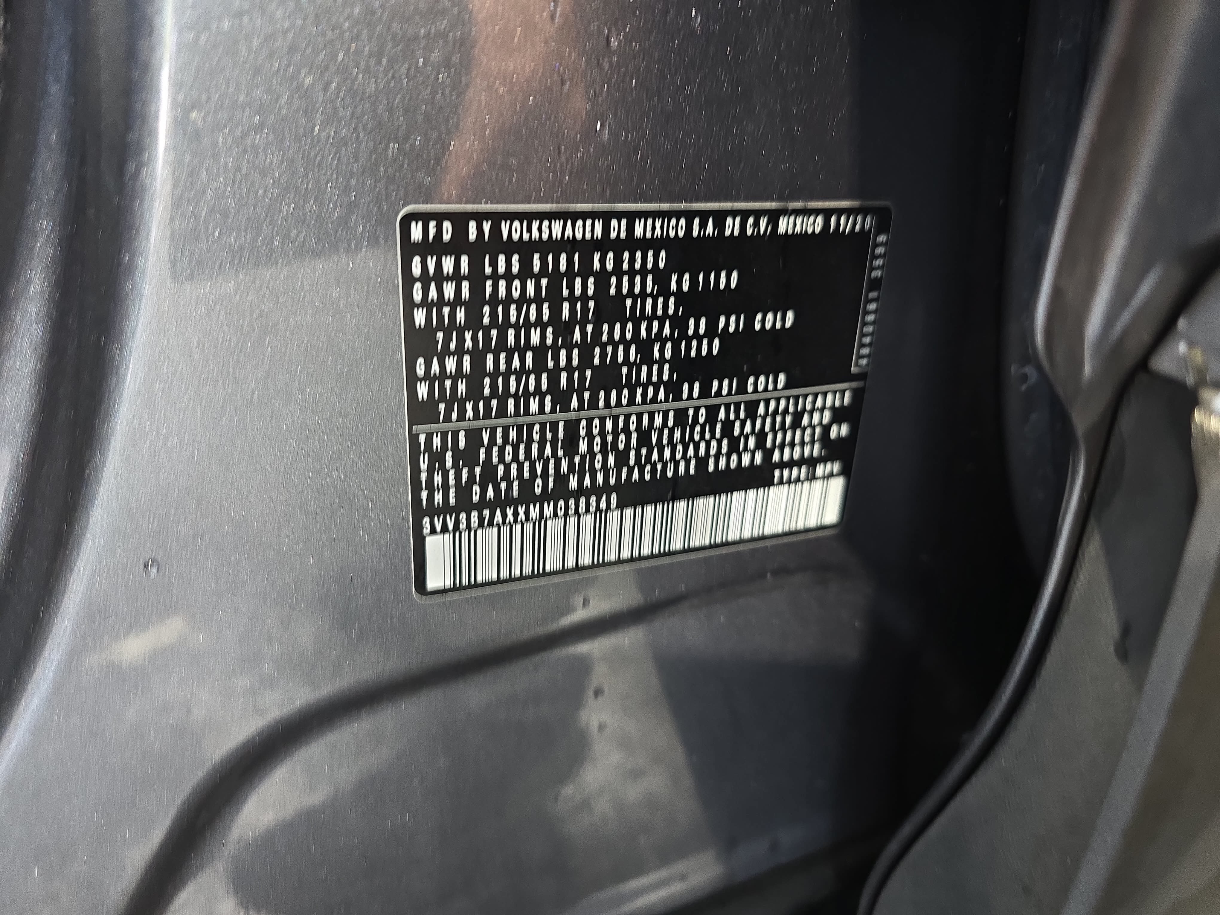 Used 2021 Volkswagen Tiguan SE FWD image 34