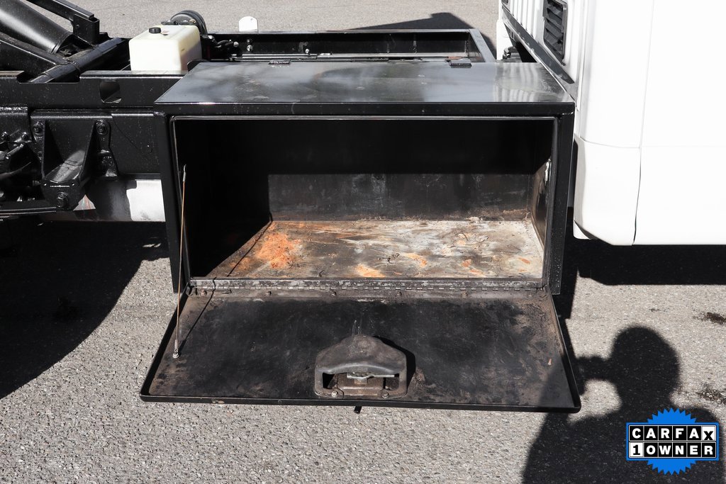 Used 2017 Ford F450 XL w/ Power Equipment Group image 16