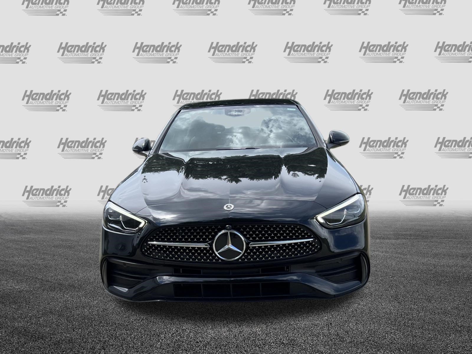 Used 2023 Mercedes-Benz C 300 Sedan image 3