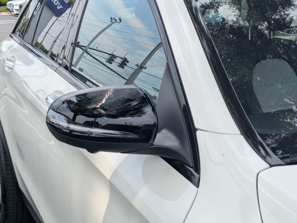 Used 2019 Mercedes-Benz GLC 43 AMG 4MATIC image 11