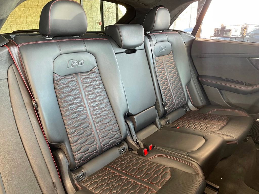 Used 2023 Audi RS Q8 w/ Black Optic Package image 27