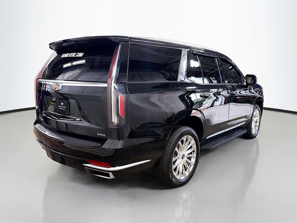 Used 2021 Cadillac Escalade Premium Luxury AWD/4WD image 9
