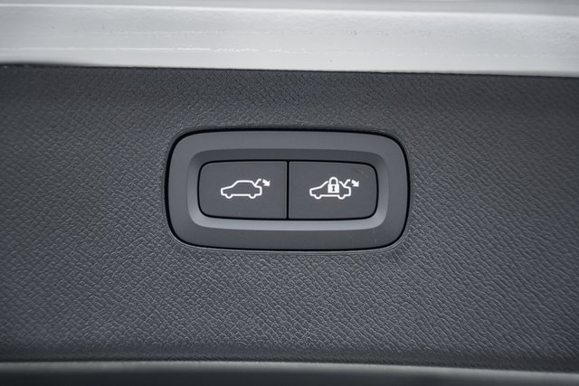 New 2026 Volvo XC90 B6 Ultra image 10