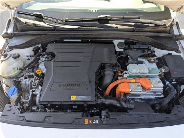 Used 2018 Hyundai Ioniq SEL FWD image 21