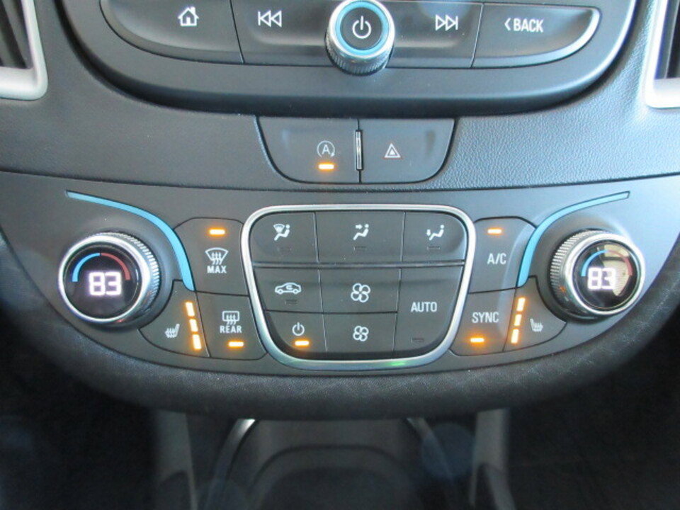 Used 2024 Chevrolet Malibu LT image 20