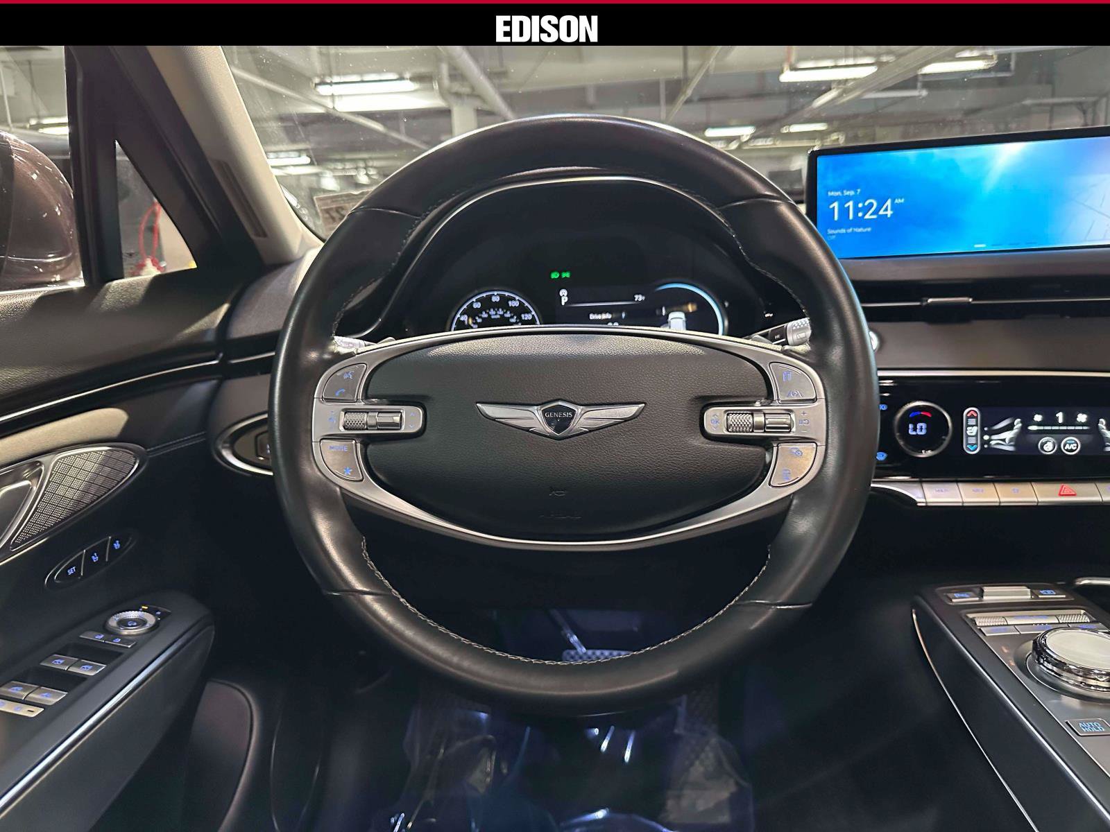 Used 2023 Genesis GV70 2.5T w/ Select Package AWD/4WD image 14