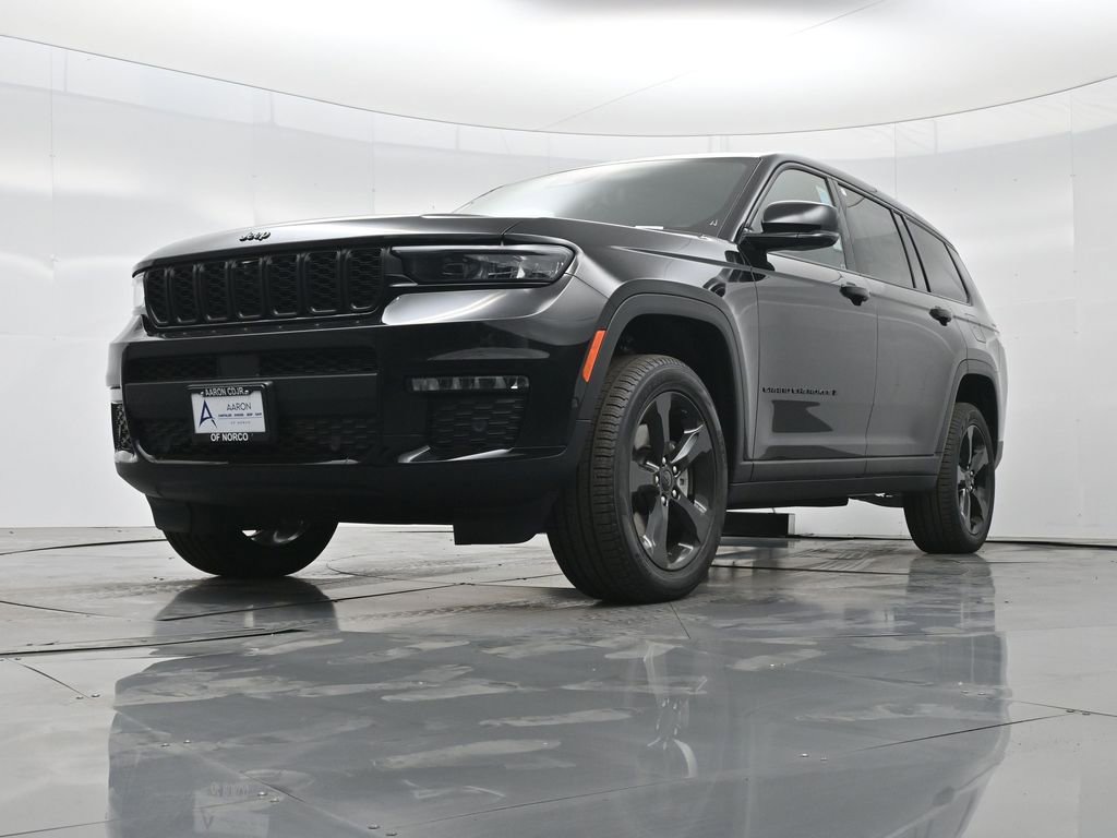 New 2025 Jeep Grand Cherokee L Limited w/ Luxury Tech Group II image 45