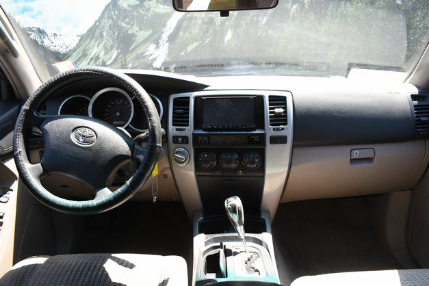 Used 2007 Toyota 4Runner SR5 AWD/4WD image 18