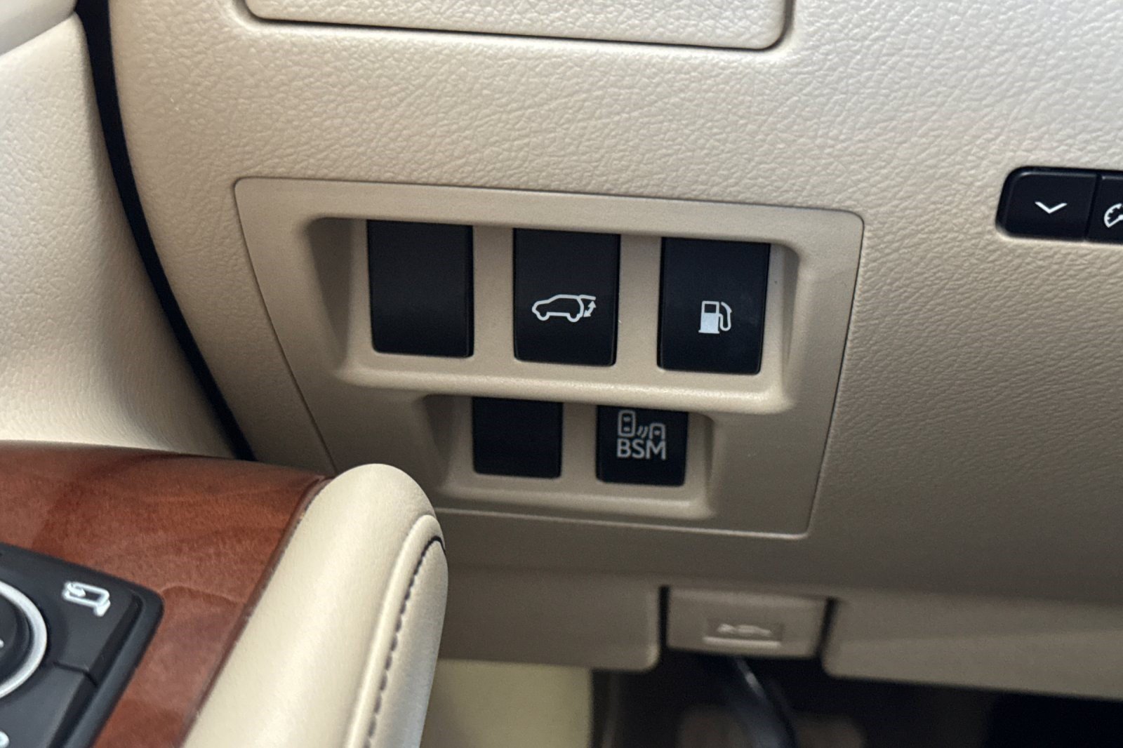 Used 2013 Lexus RX 350 AWD w/ Navigation Pkg image 37