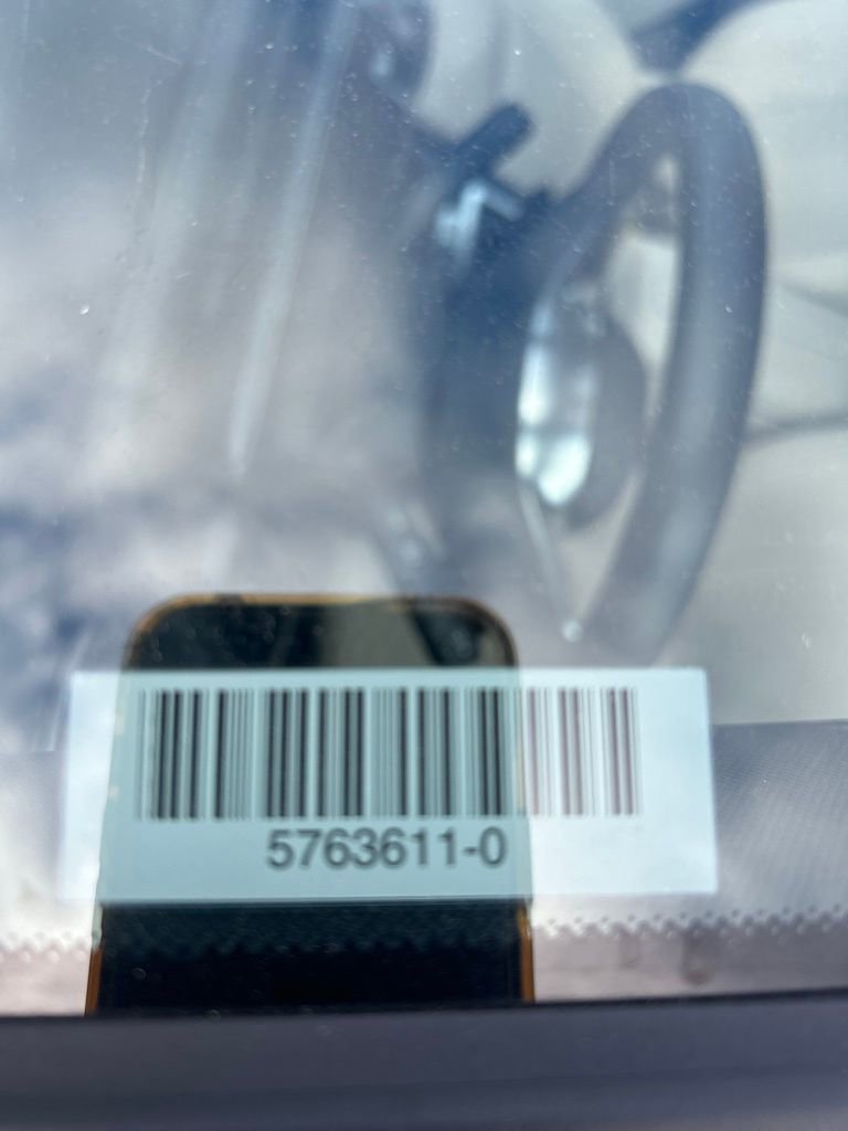 Used 2025 Mercedes-Benz GLA 250 4MATIC image 2