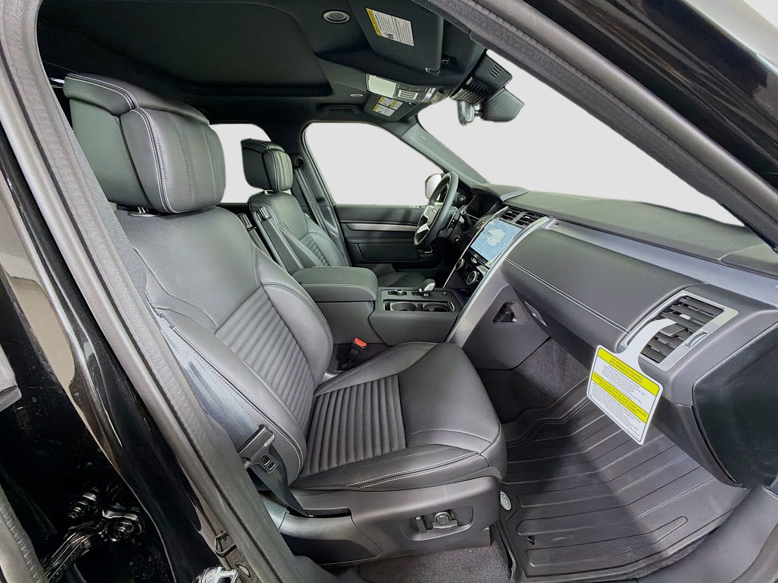 New 2026 Land Rover Discovery Dynamic SE AWD/4WD image 33