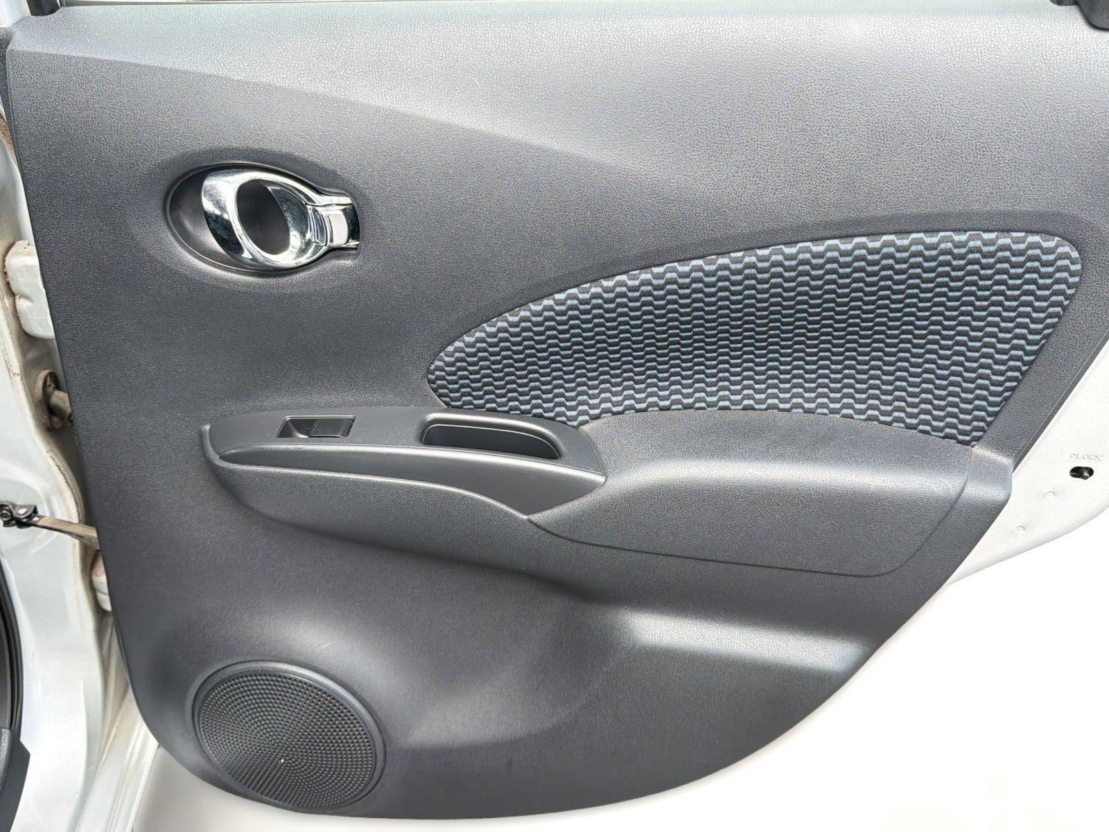 Used 2014 Nissan Versa Note SV FWD image 20