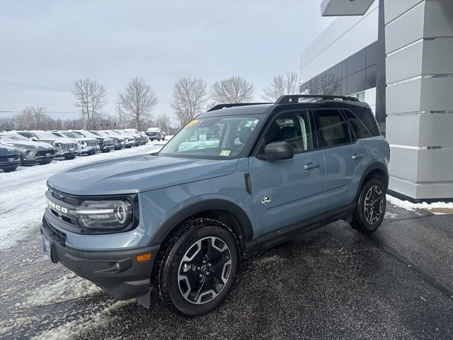 Used 2024 Ford Bronco Sport Outer Banks image 3