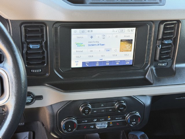 Used 2022 Ford Bronco Wildtrak AWD/4WD image 16