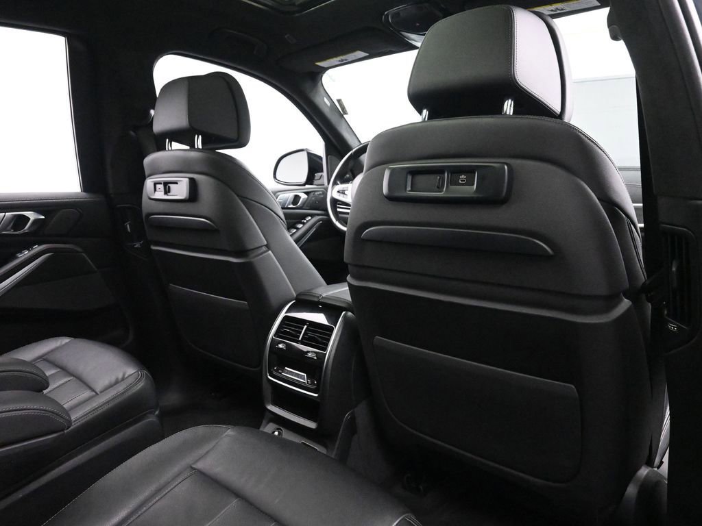 Used 2019 BMW X7 xDrive40i w/ Premium Package image 20
