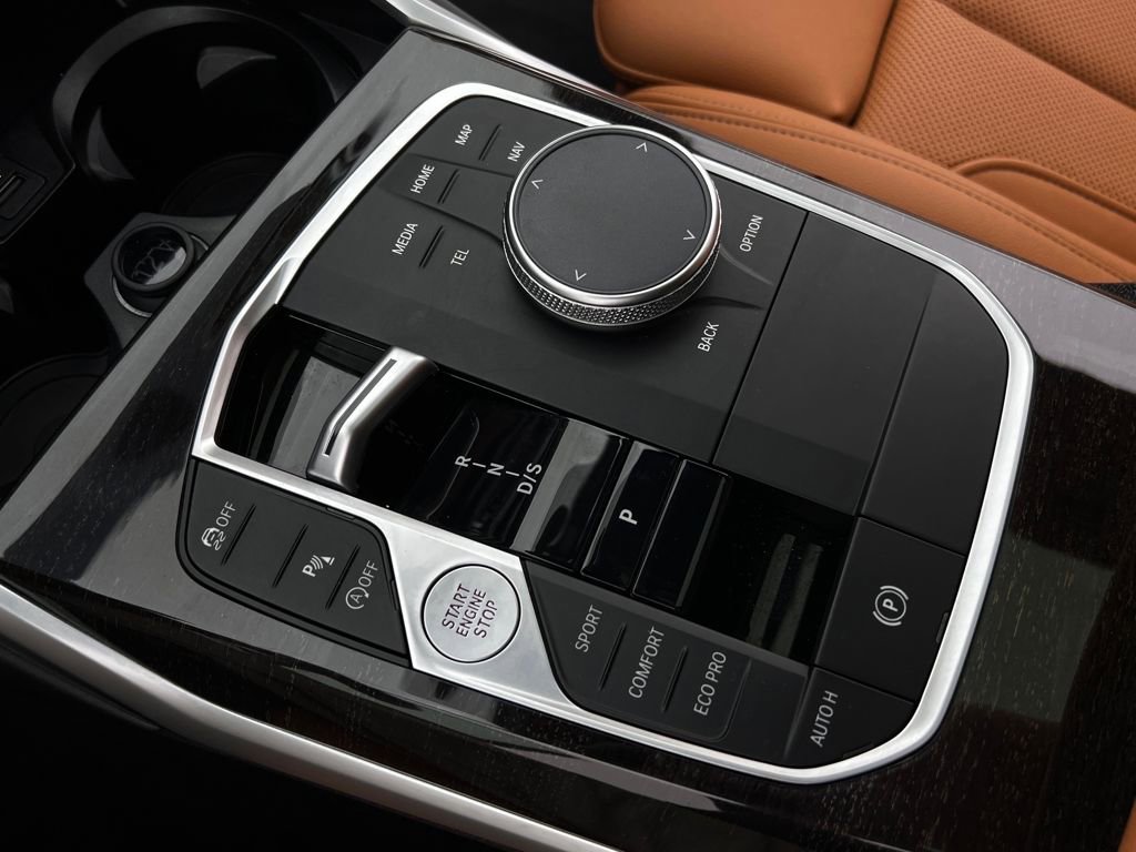 Certified 2024 BMW 330i xDrive 330i xDrive w/ Premium Package image 21