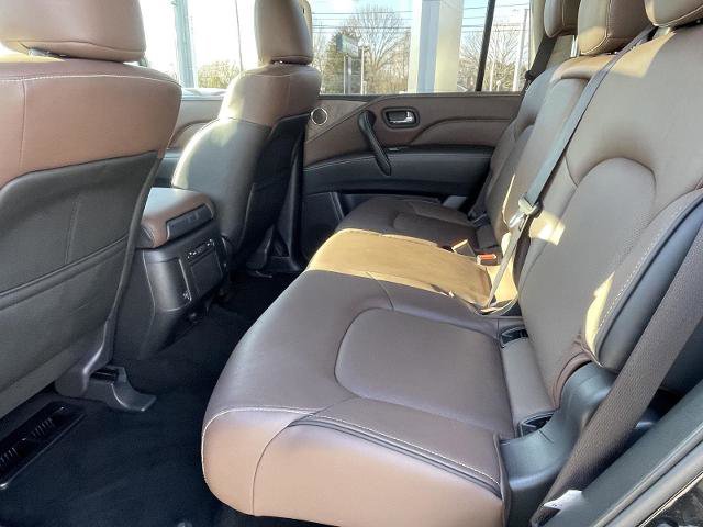 Certified 2024 INFINITI QX80 Premium Select w/ Cargo Package image 10