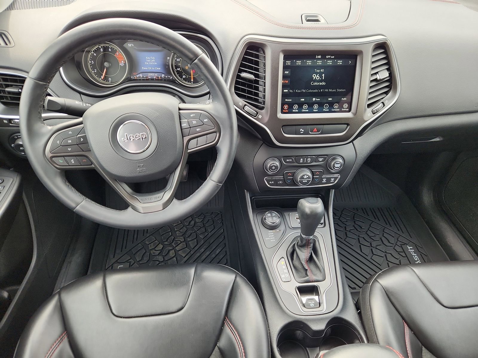 Used 2019 Jeep Cherokee Trailhawk w/ Comfort/Convenience Group AWD/4WD image 12