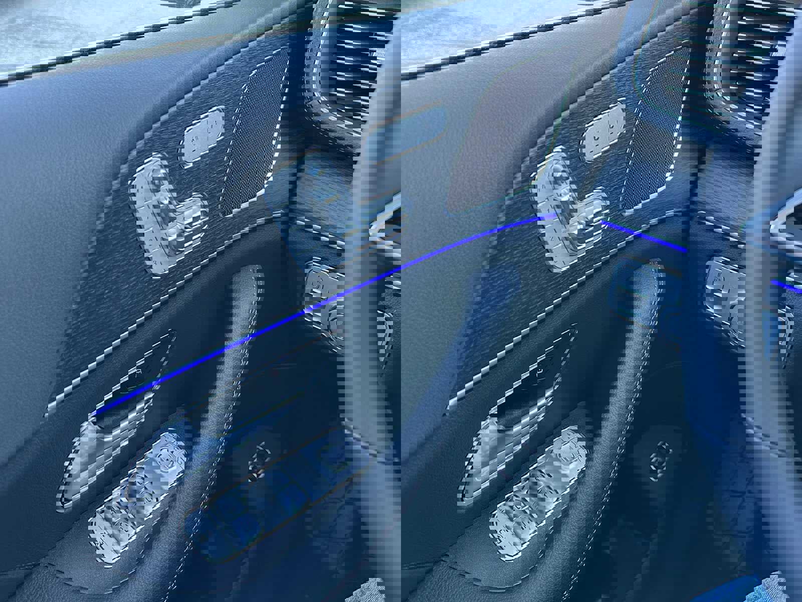 New 2026 Mercedes-Benz GLE 450 4MATIC Coupe image 35