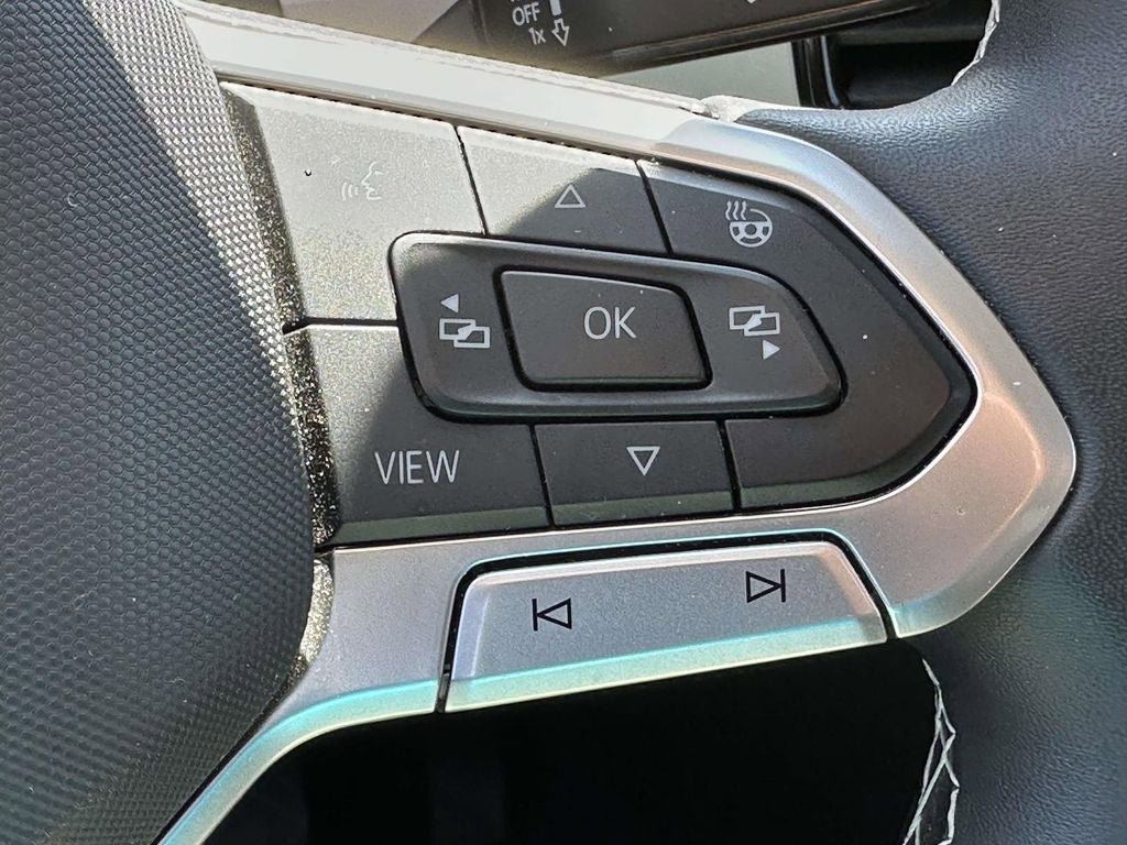 Used 2022 Volkswagen Atlas SEL AWD/4WD image 33