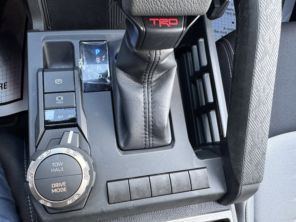 Used 2025 Toyota Tacoma TRD Sport AWD/4WD image 20
