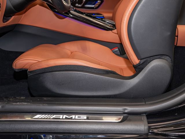 Certified 2022 Mercedes-Benz SL 63 AMG 4MATIC image 17