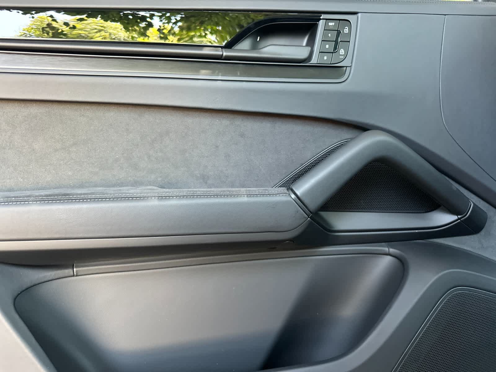 New 2026 Porsche Cayenne GTS AWD/4WD image 12