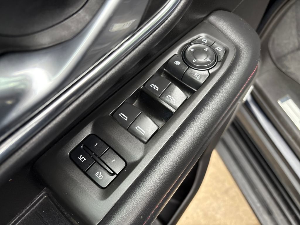 Used 2022 Chevrolet Tahoe RST w/ Luxury Package image 15