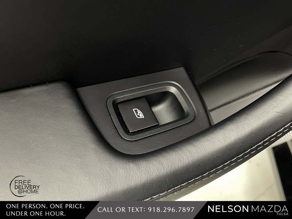 Used 2018 Porsche Panamera Turbo S image 38