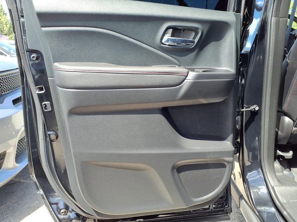 Used 2023 Honda Ridgeline Black Edition image 18