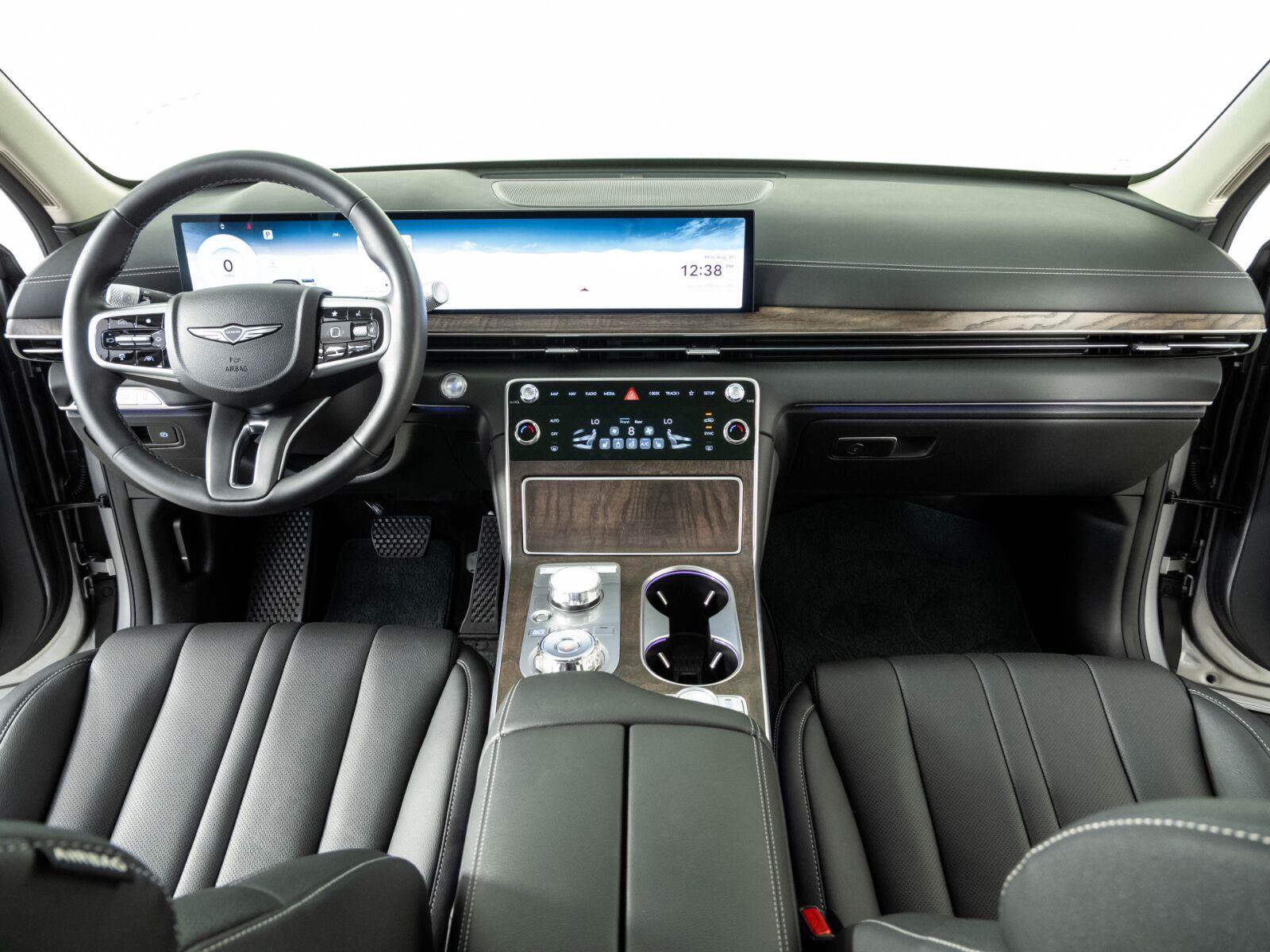 Used 2025 Genesis GV80 2.5T Select AWD/4WD image 18