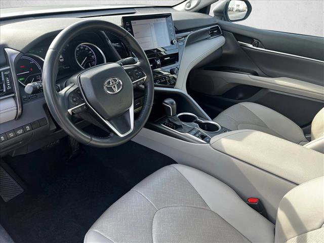 Used 2021 Toyota Camry XLE image 9