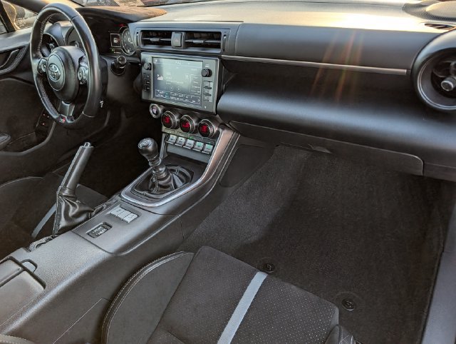 Certified 2024 Toyota GR86 Premium RWD image 29