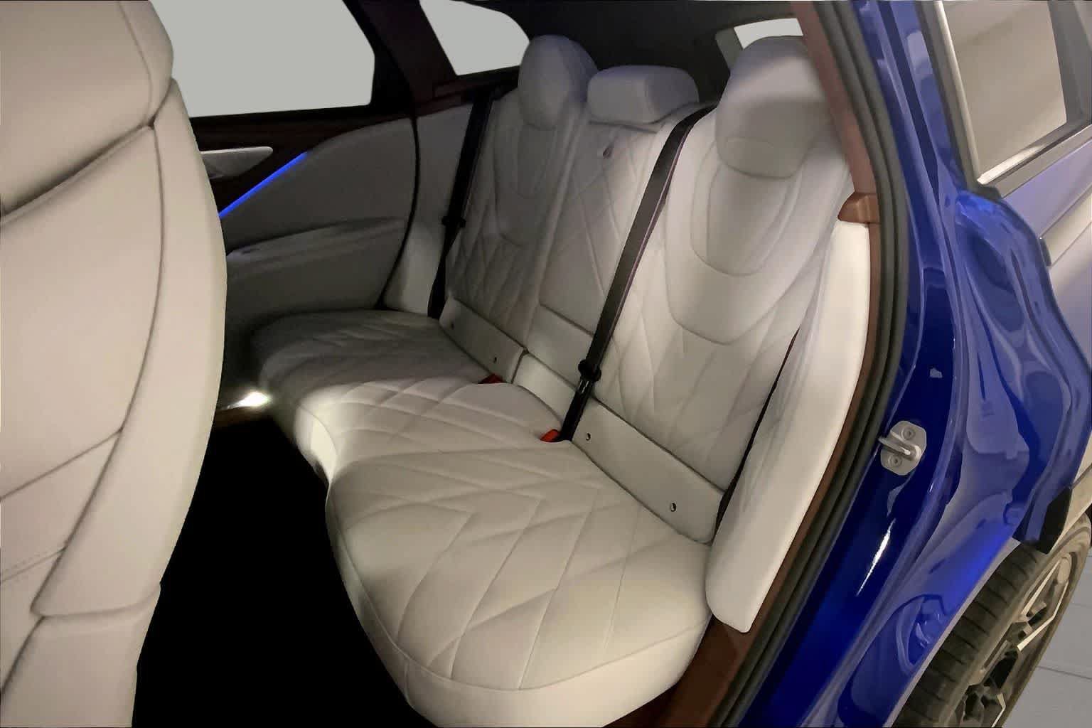Certified 2023 BMW XM AWD/4WD image 20