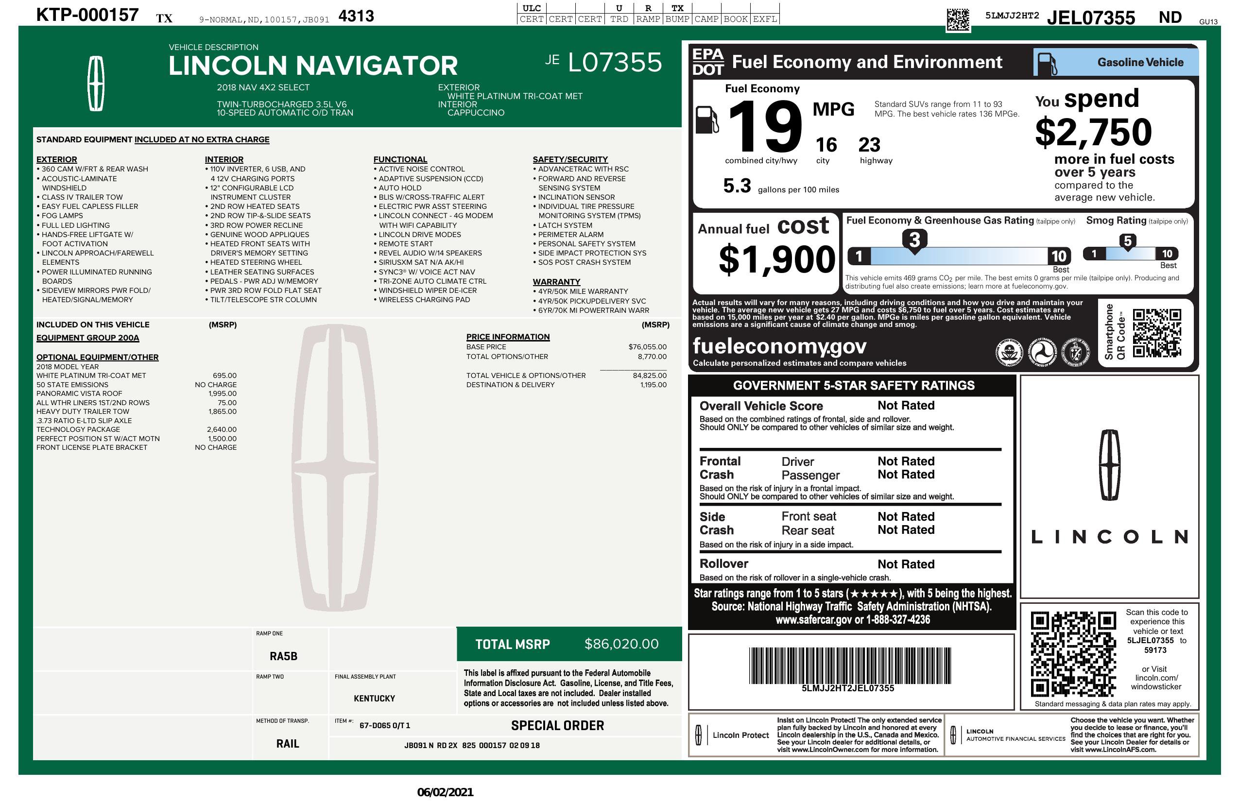 Used 2018 Lincoln Navigator Select w/ Technology Package image 3