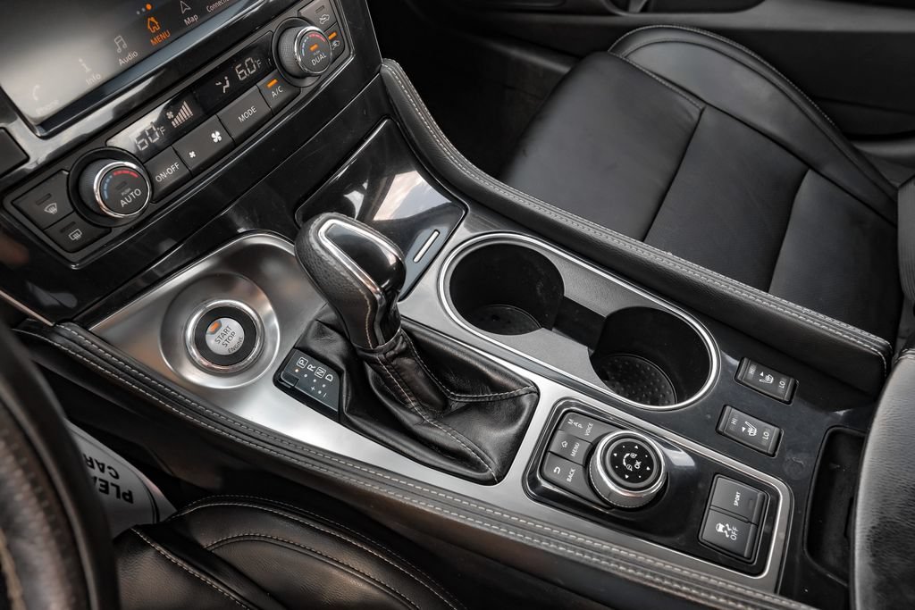 Used 2021 Nissan Maxima 3.5 SV w/ Floor Mat Group FWD image 23