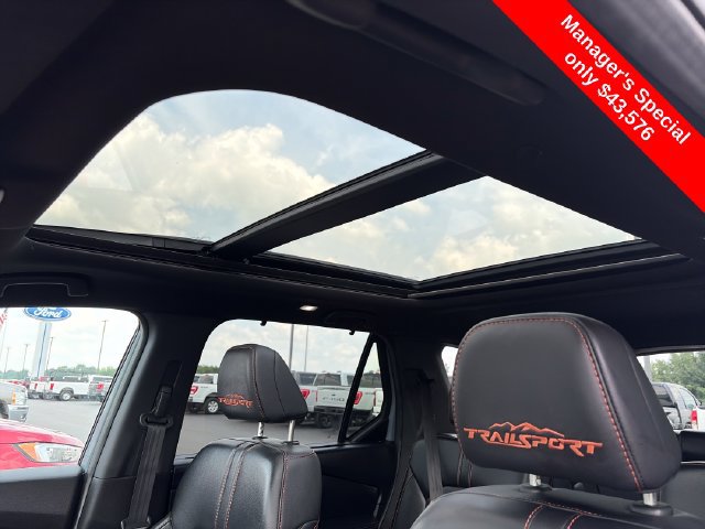 Used 2025 Honda Pilot TrailSport image 27