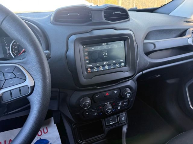 Used 2019 Jeep Renegade Sport w/ Sport Appearance Group image 22