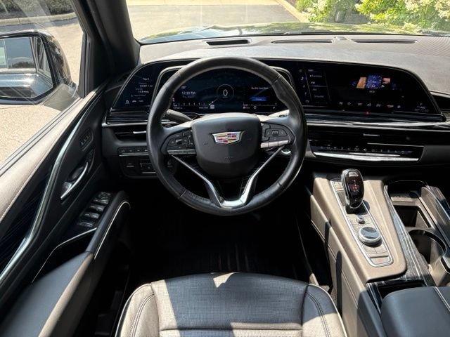 Certified 2022 Cadillac Escalade ESV Sport w/ Touring Package AWD/4WD image 20