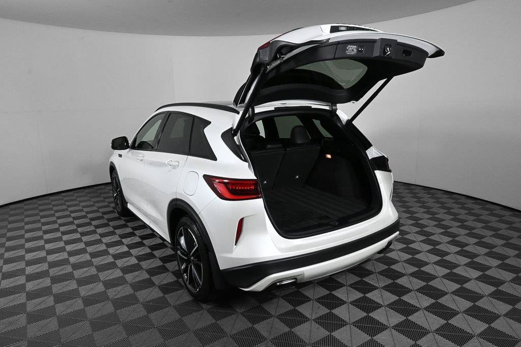 Used 2023 INFINITI QX50 Sport FWD image 32