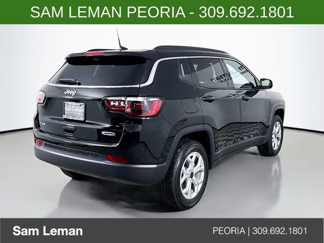 New 2026 Jeep Compass Latitude image 7