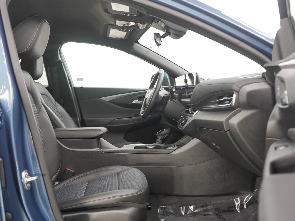 Used 2025 Buick Envista Preferred w/ Convenience I Package FWD image 11